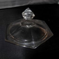 Pressed glass lid for jar