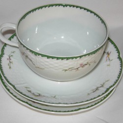 Porcelain breakfast cup and saucers