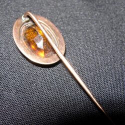 Stick pin