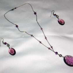 Necklace & earrings